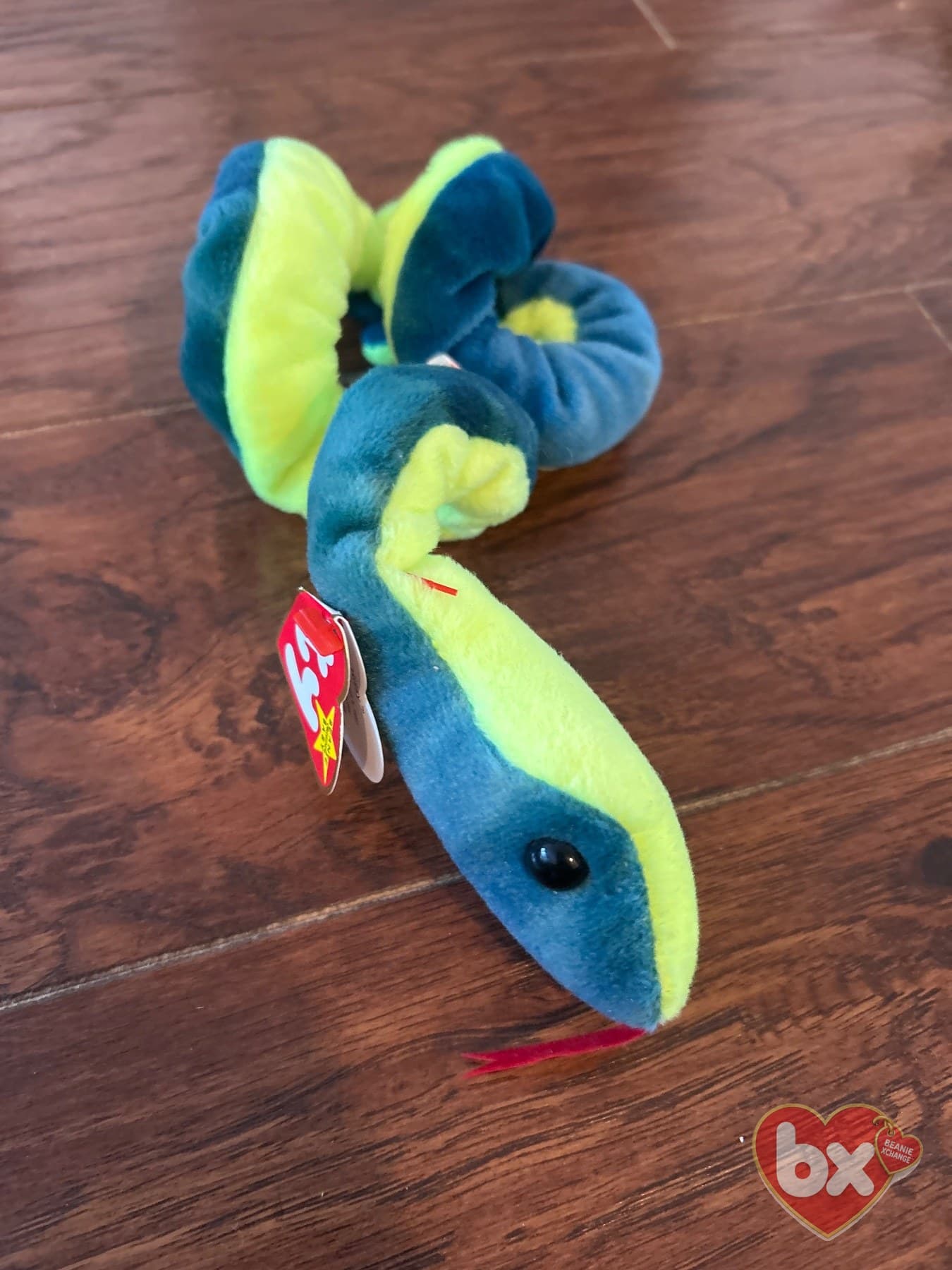 Hissy — Ty Beanie Baby