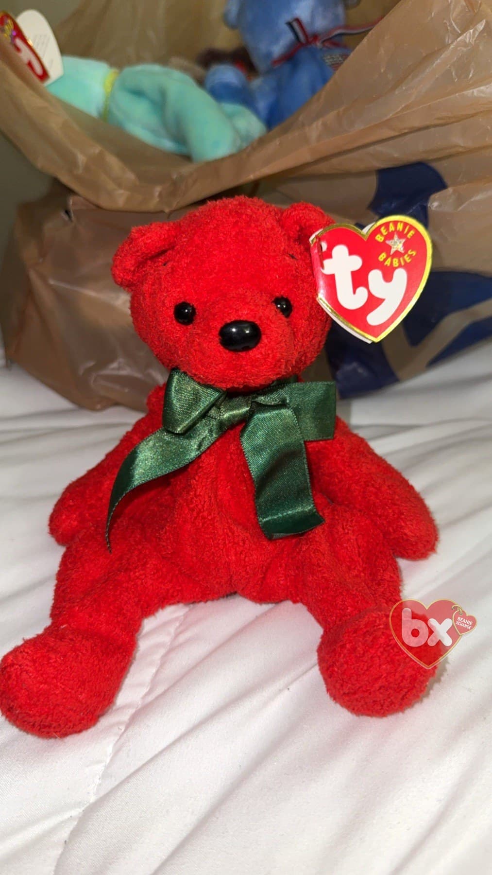 Mistletoe — Ty Beanie Baby bear