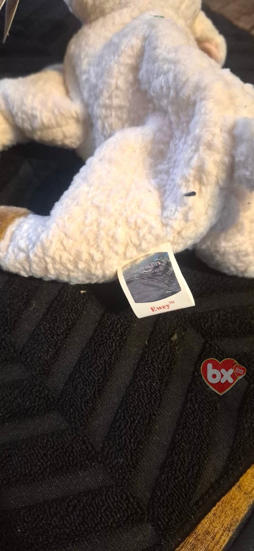 Ewey — Ty Beanie Baby lamb (2000) (photo 2)