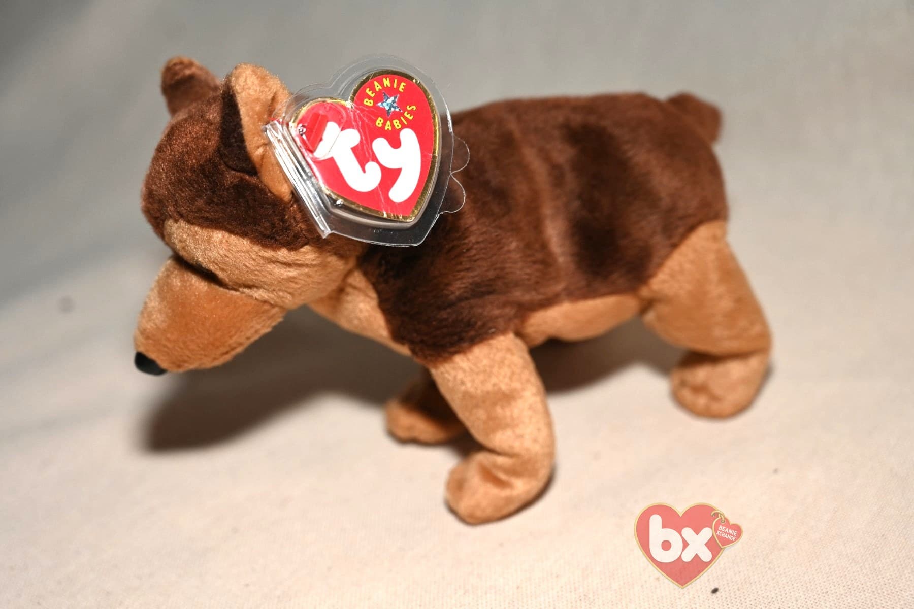 Courage (flag right leg) — Ty Beanie Baby dog Courage (flag right leg) — Ty Beanie Baby dog