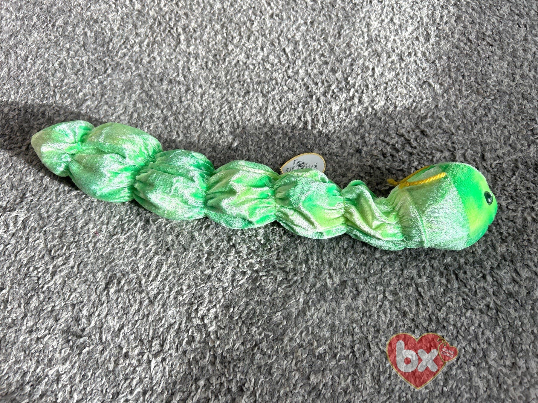 Squirmy — Ty Beanie Baby worm Squirmy — Ty Beanie Baby worm