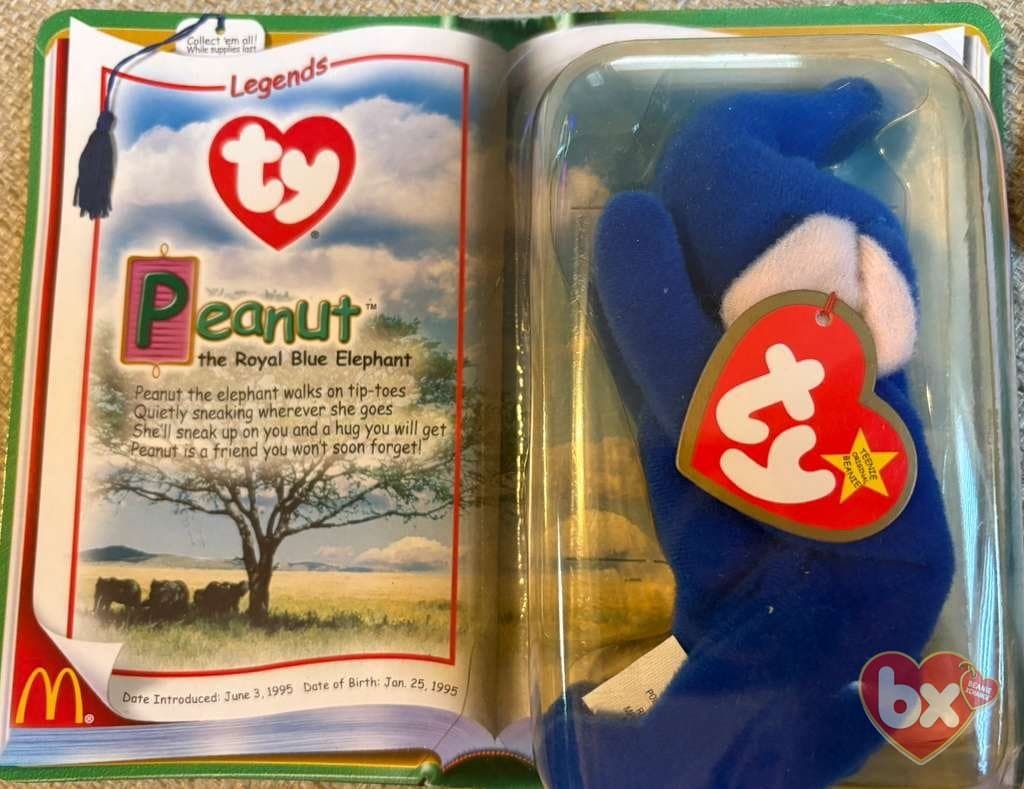 Peanut — Ty Beanie Baby